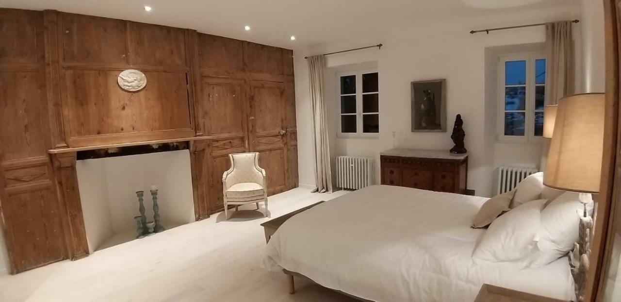 La Cure Grande Maison De Charme De 2 A 14 Personnes Saint-Urcize Dış mekan fotoğraf